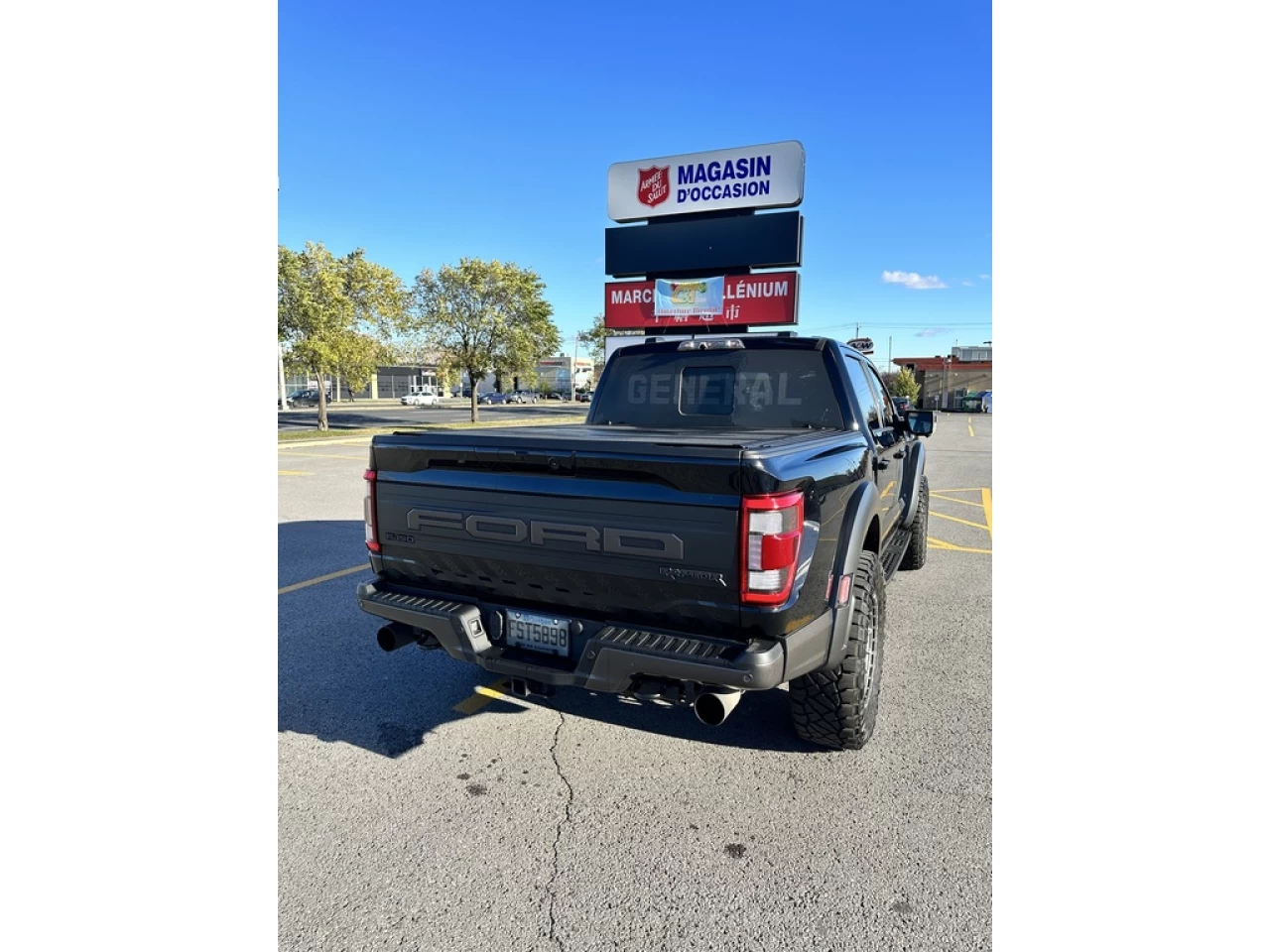 2022 Ford F-150 Raptor https://demo.n3rd.ca/resize/b990ff35b810a3abc0cc817b2ca24889-1