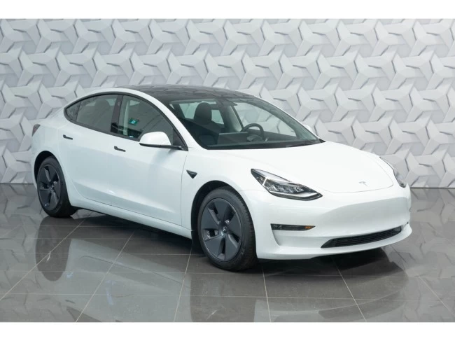 Tesla 3 - 2022