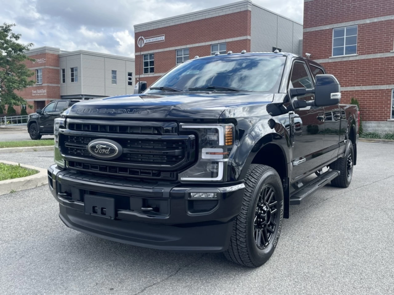 2022 Ford Super Duty F-250 SRW XL/XLT/LARIAT/King Ranch/Platinum/Limited https://demo.n3rd.ca/resize/b990ff35b810a3abc0cc817b2ca24889-1