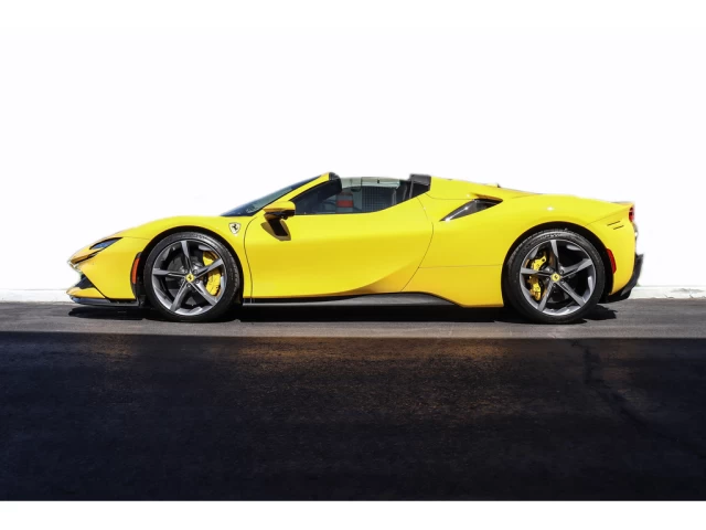 Ferrari SF90 Spider Convertible 2023
