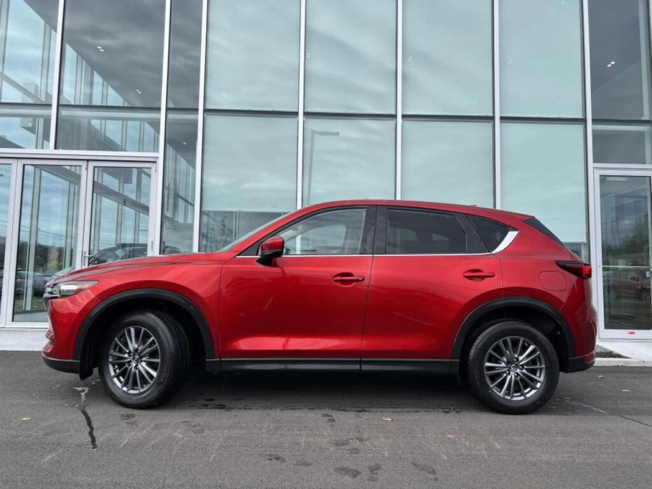 2017 Mazda CX-5 GS https://demo.n3rd.ca/resize/b990ff35b810a3abc0cc817b2ca24889-1