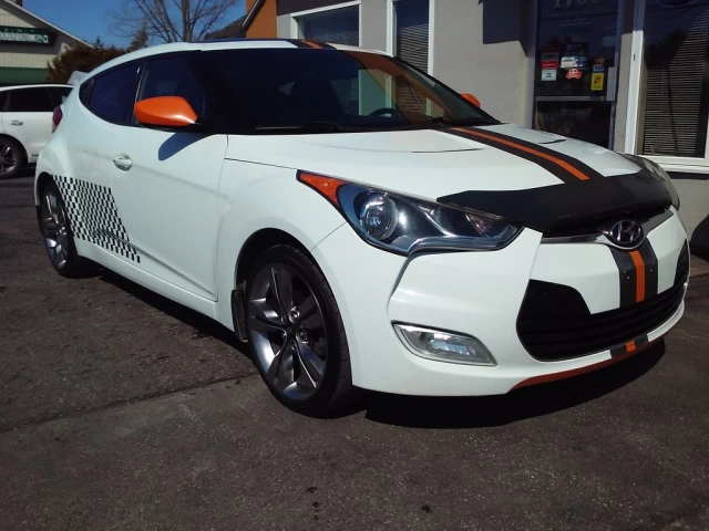 Hyundai Veloster w/Tech 2013