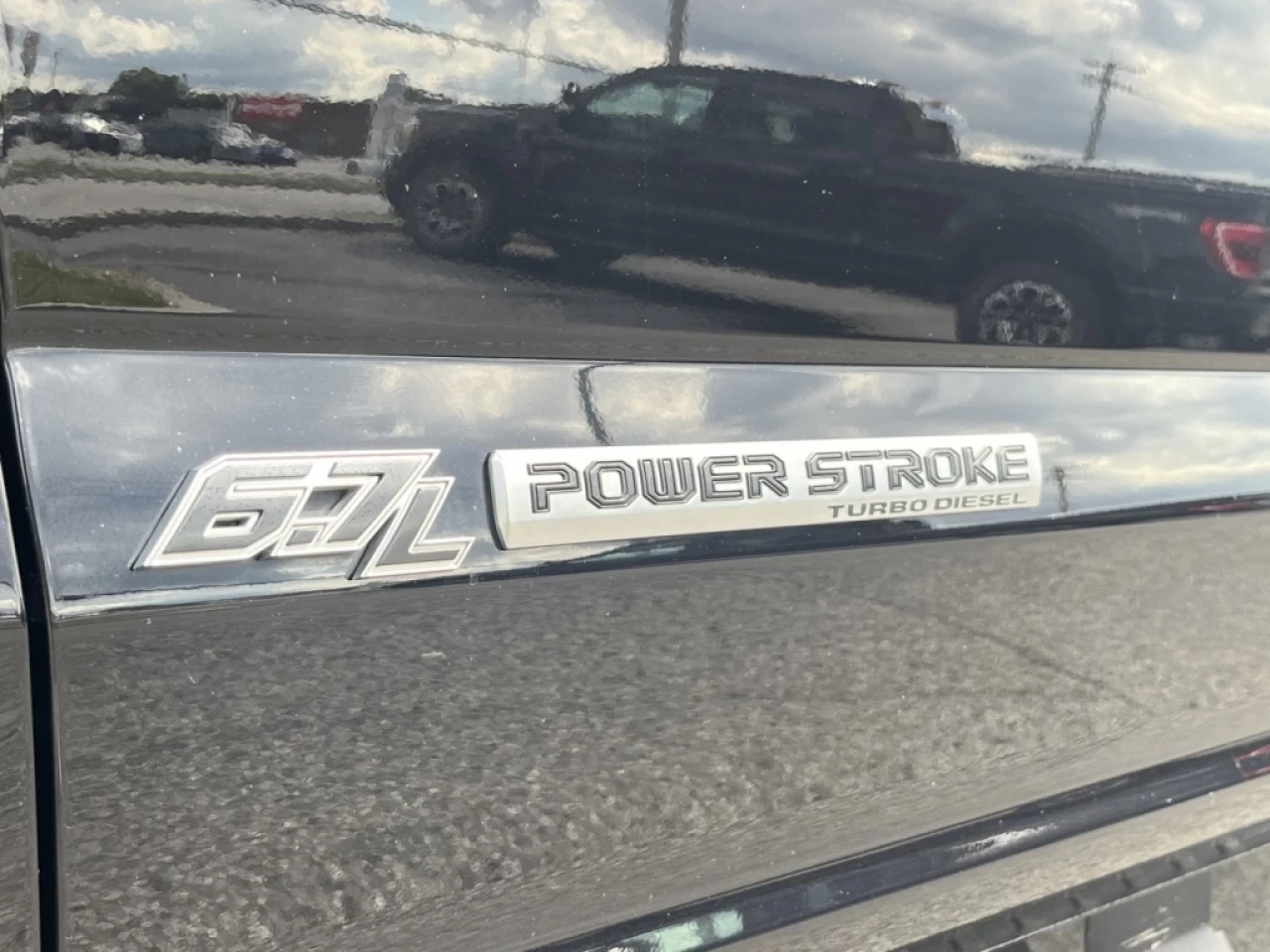 2022 Ford Super Duty F-250 SRW XL/XLT/LARIAT/King Ranch/Platinum/Limited https://demo.n3rd.ca/resize/b990ff35b810a3abc0cc817b2ca24889-1