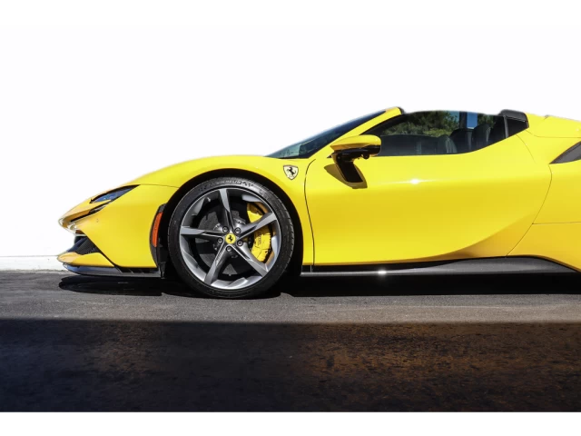 Ferrari SF90 Spider Convertible 2023