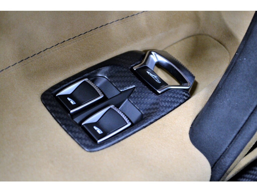 2022 McLaren 765LT Spider Main Image