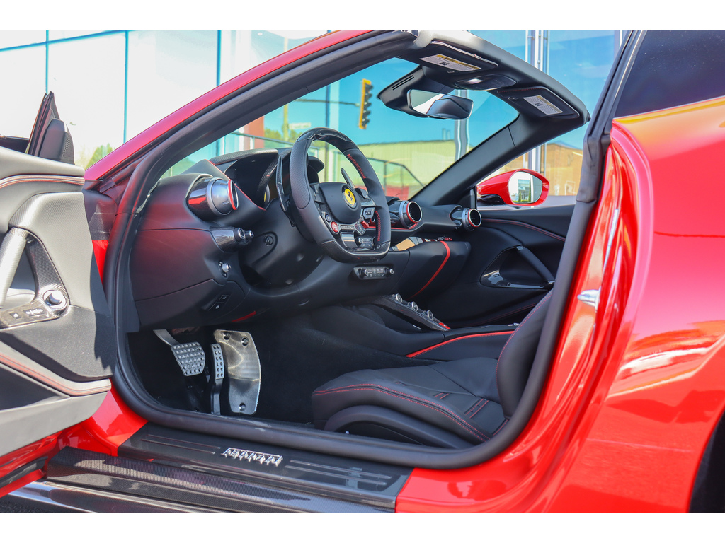 2022 Ferrari 812 GTS Convertible Main Image