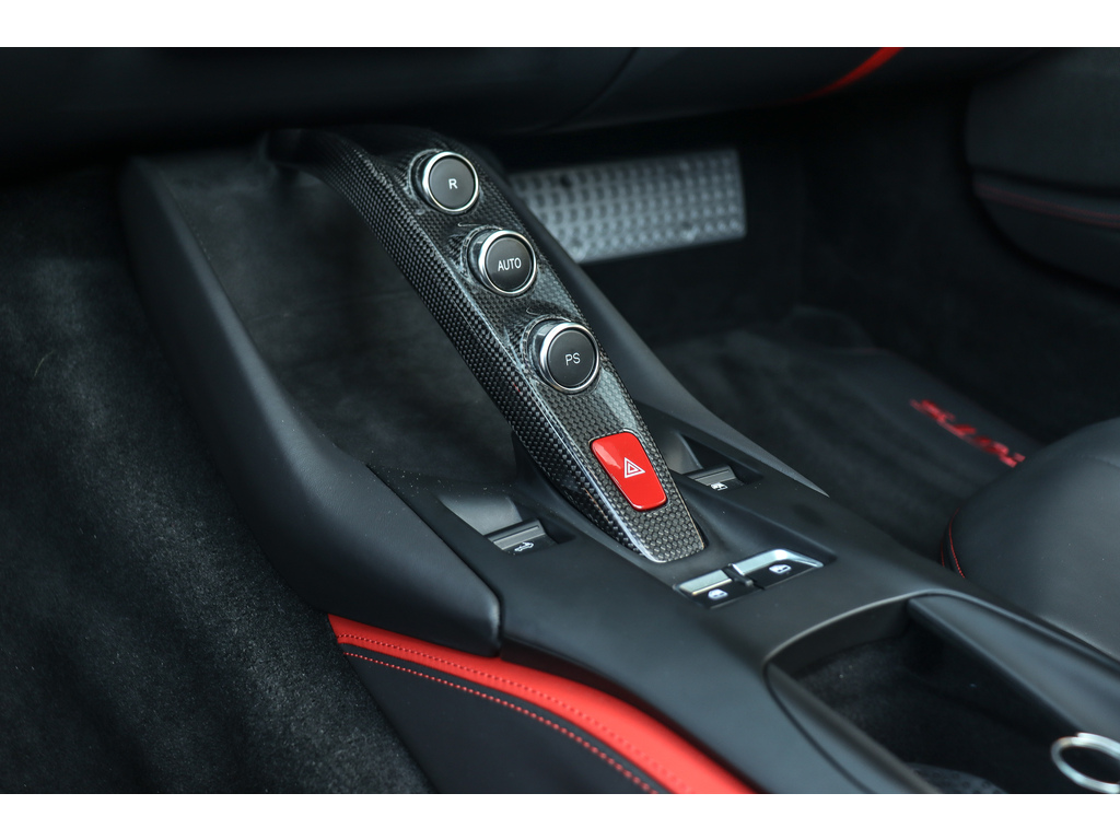 2022 Ferrari 812 GTS Convertible Main Image