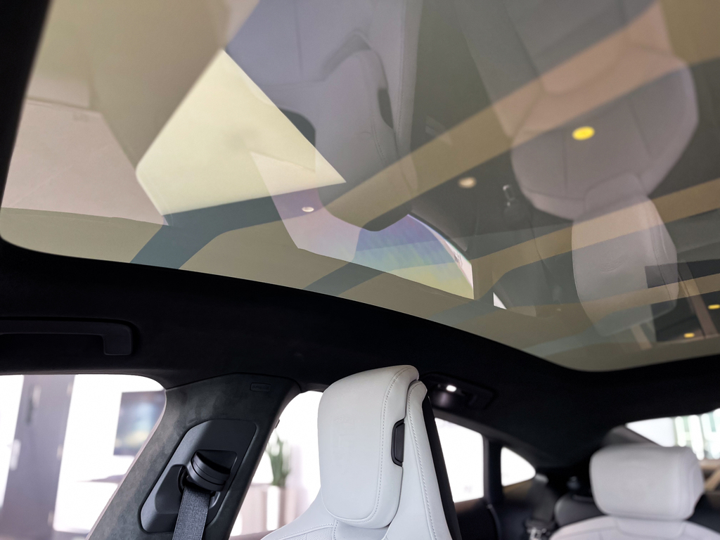 2023 Porsche Taycan Turbo Main Image