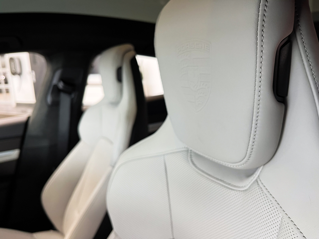 2023 Porsche Taycan Turbo Main Image