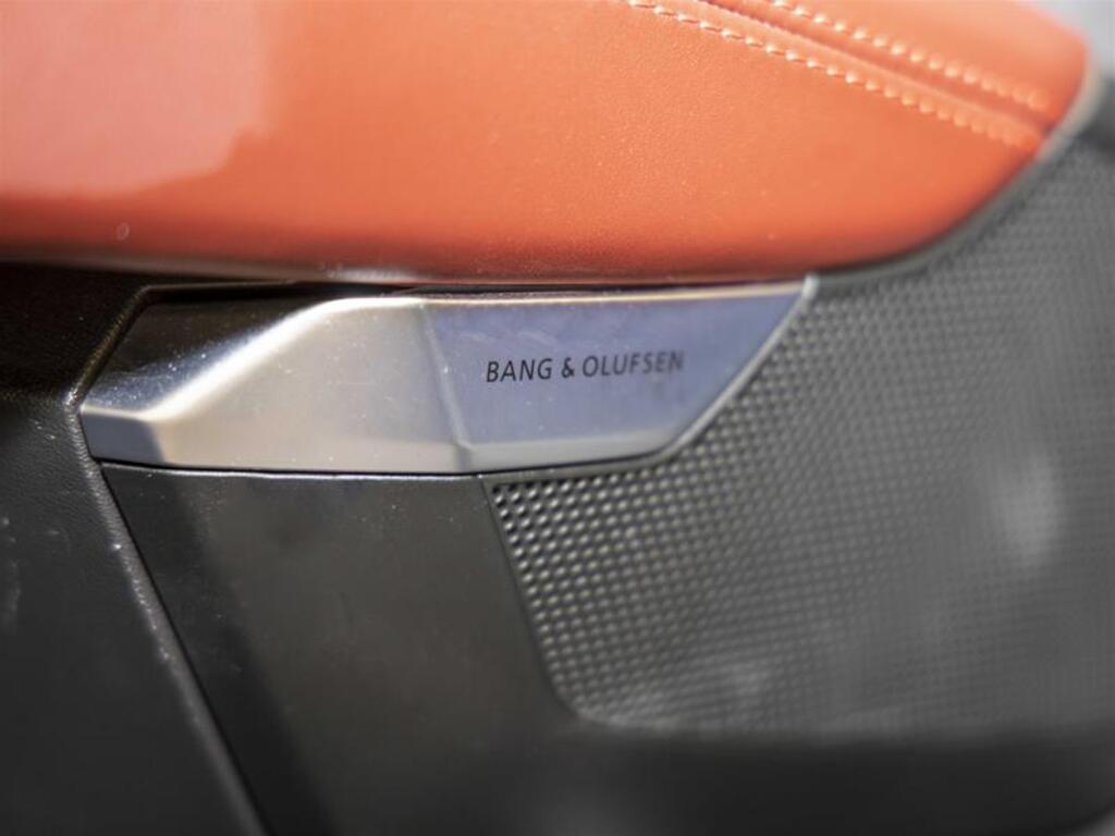 2022 Audi e-tron GT quattro Main Image