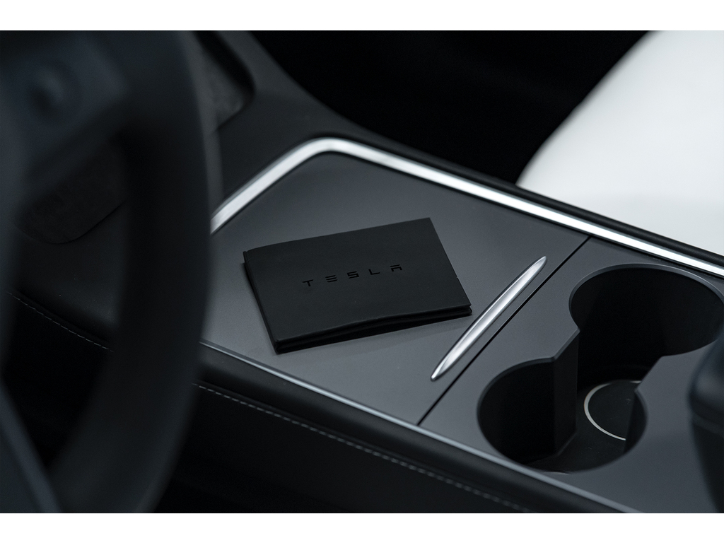 2022 Tesla Y Performance Main Image