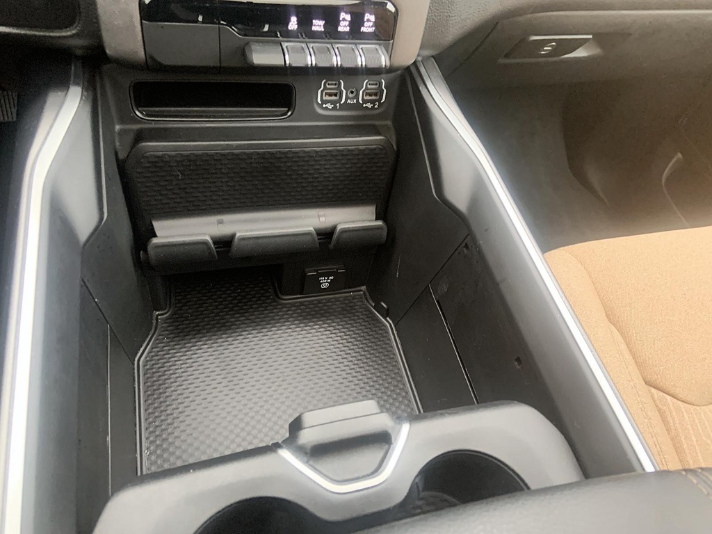 2021 Ram 1500 Big Horn Main Image