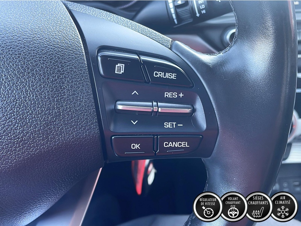 2019 Hyundai Elantra Preferred Main Image