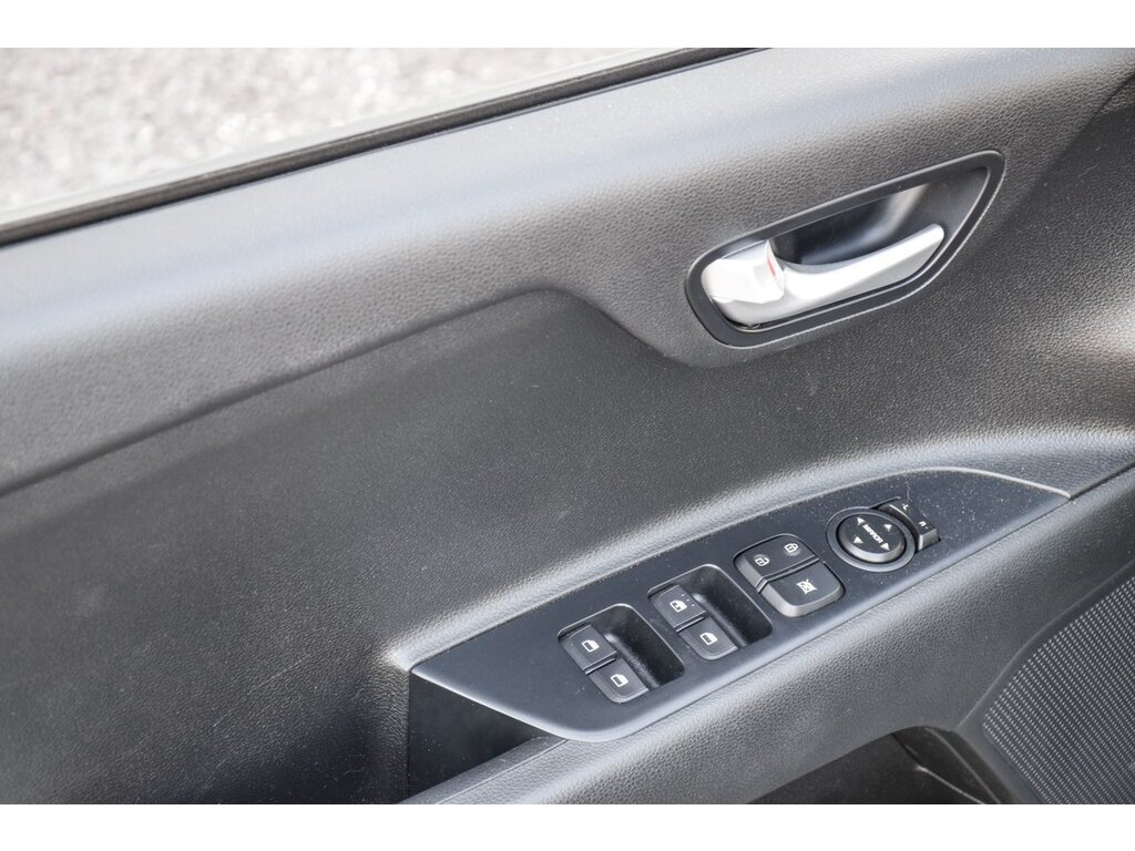 2018 Kia Rio5 LX/LX+ Main Image